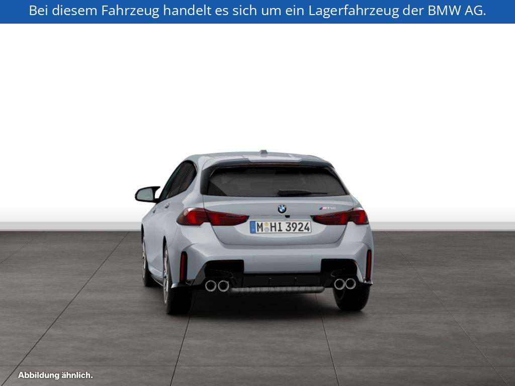 Fahrzeugabbildung BMW M135 xDrive