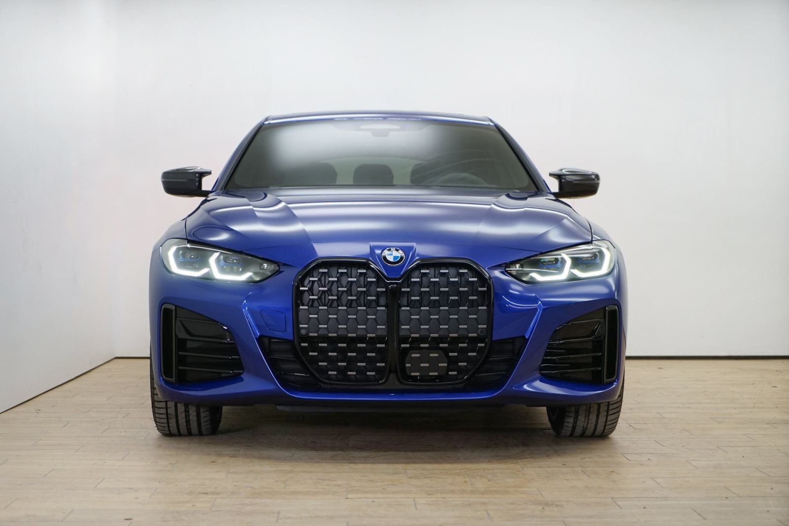 Fahrzeugabbildung BMW M440i xDrive Gran Coupé % DEAL % [HUD, AHK]