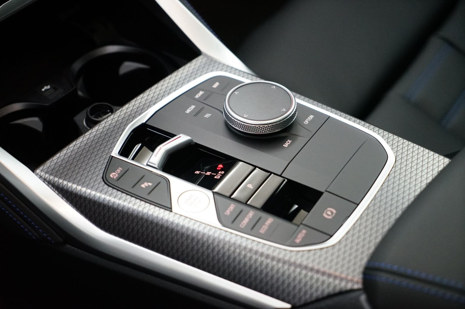 Fahrzeugabbildung BMW M440i xDrive Gran Coupé % DEAL % [HUD, AHK]