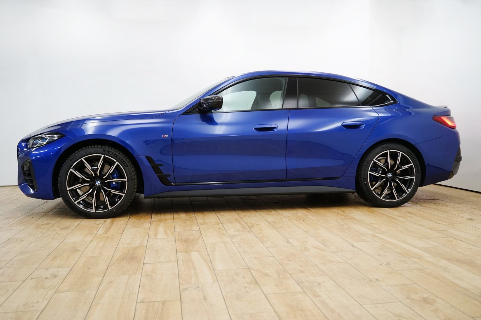 Fahrzeugabbildung BMW M440i xDrive Gran Coupé % DEAL % [HUD, AHK]