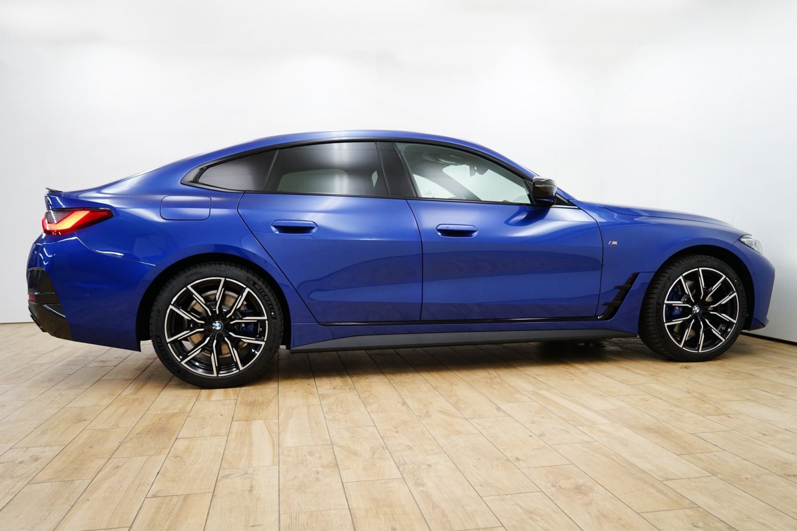 Fahrzeugabbildung BMW M440i xDrive Gran Coupé % DEAL % [HUD, AHK]