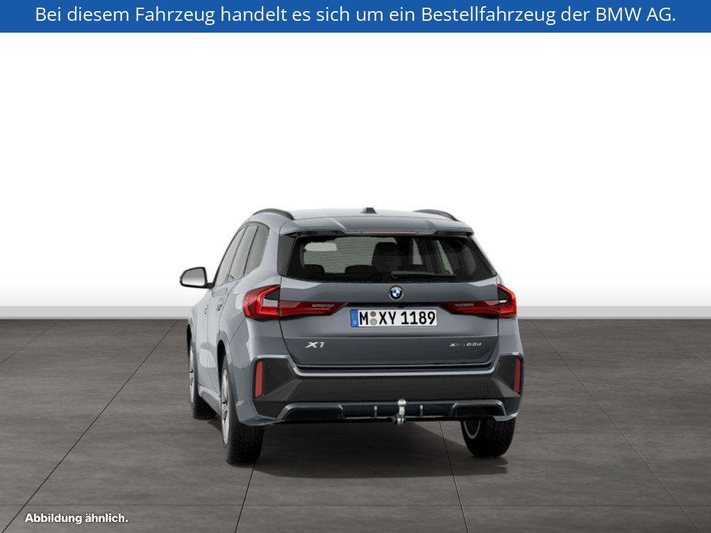 Fahrzeugabbildung BMW X1 xDrive23d SAV
