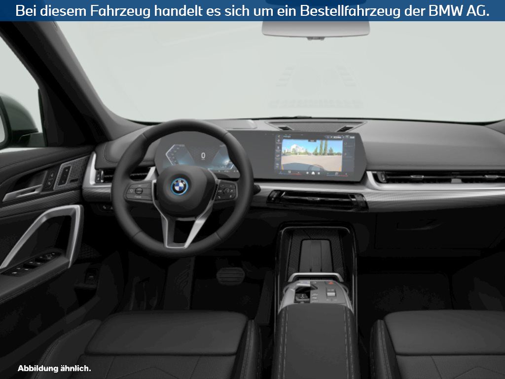 Fahrzeugabbildung BMW iX1 xDrive30