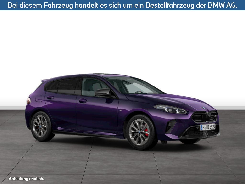 Fahrzeugabbildung BMW M135 xDrive