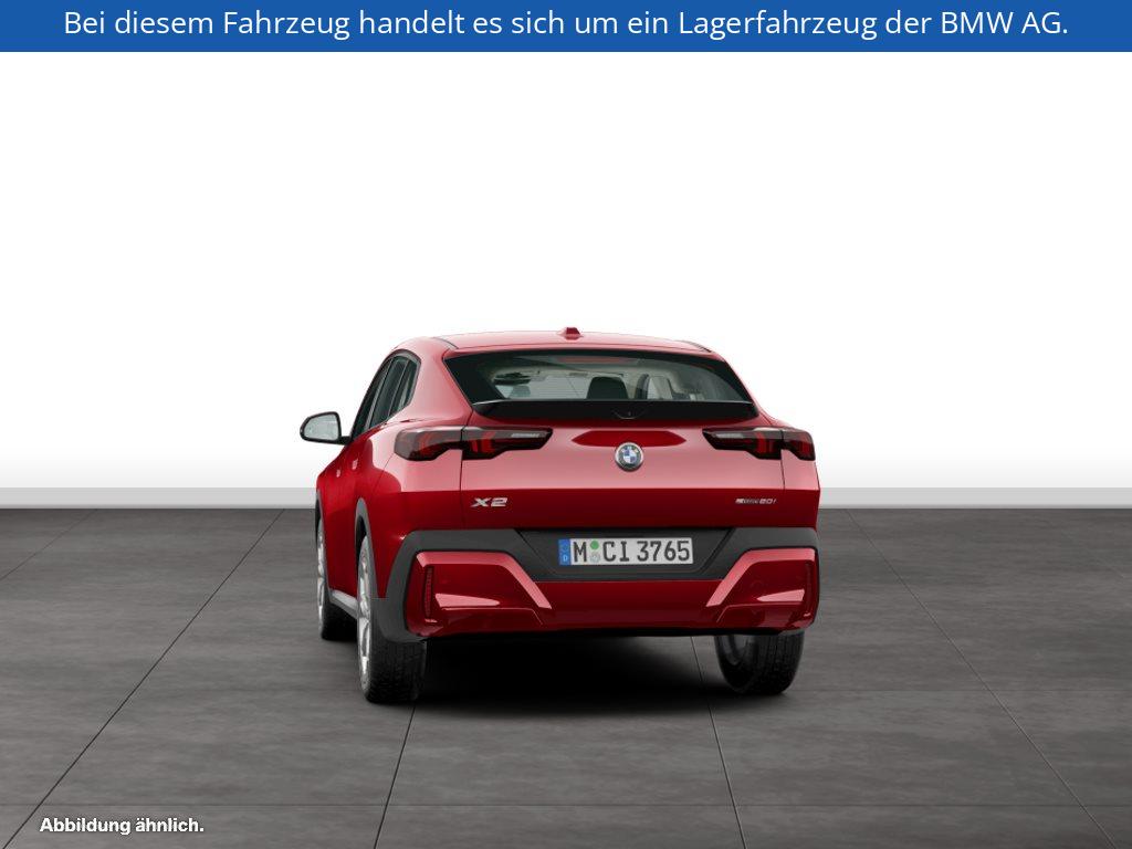 Fahrzeugabbildung BMW X2 sDrive20i