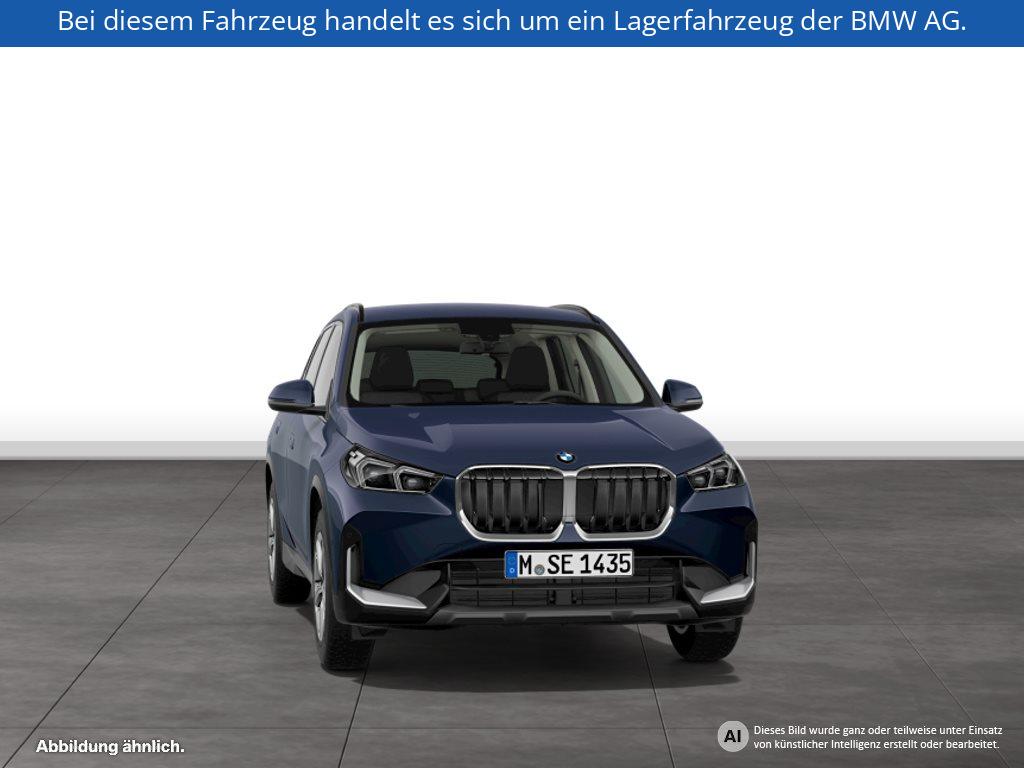 Fahrzeugabbildung BMW X1 sDrive20i