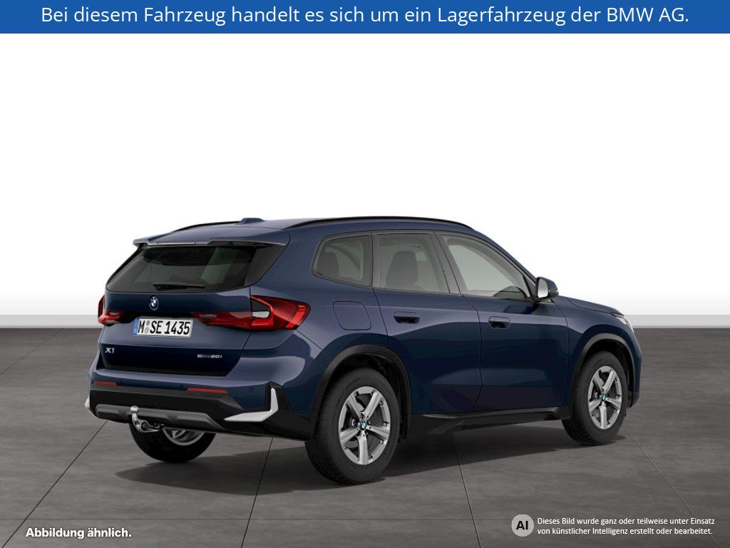 Fahrzeugabbildung BMW X1 sDrive20i