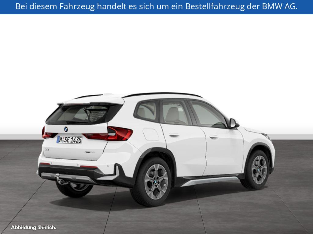 Fahrzeugabbildung BMW X1 sDrive20i