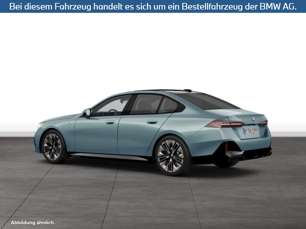 Fahrzeugabbildung BMW 520i Limousine