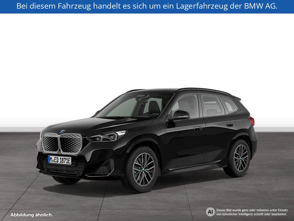 BMW iX1 xDrive30