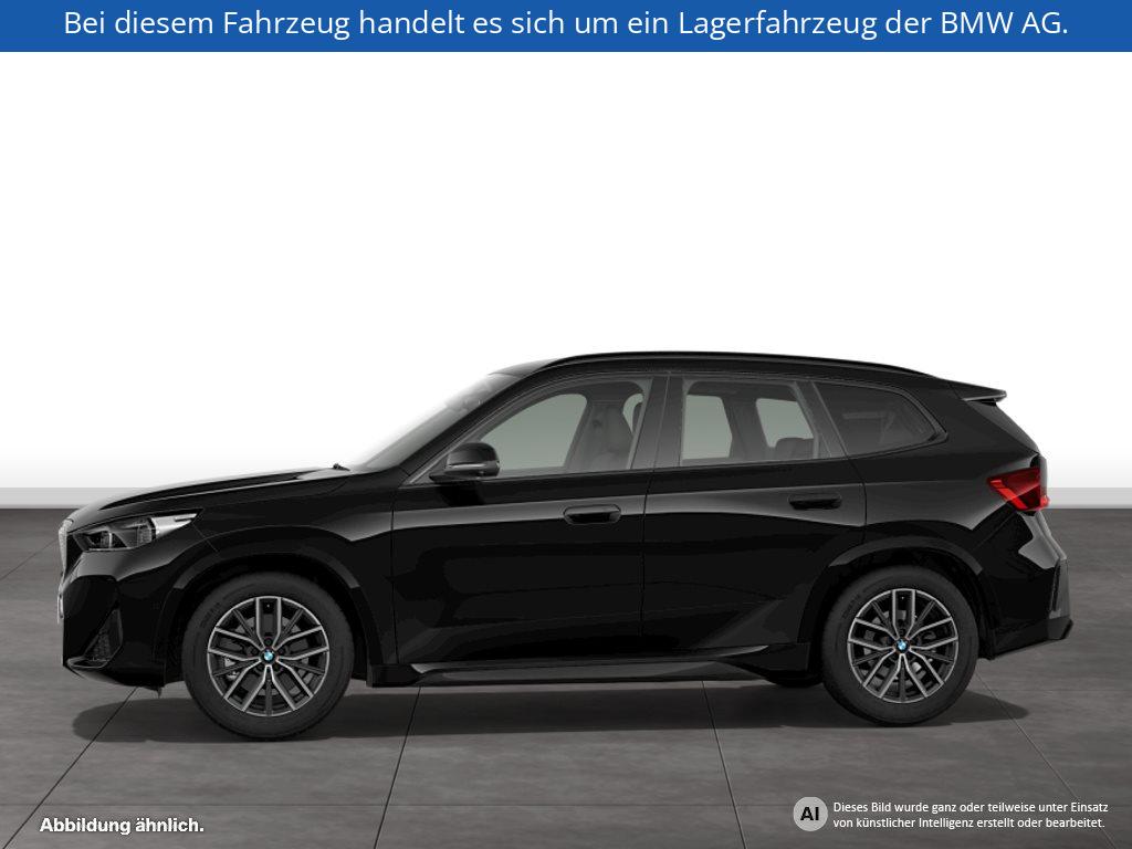 Fahrzeugabbildung BMW iX1 xDrive30