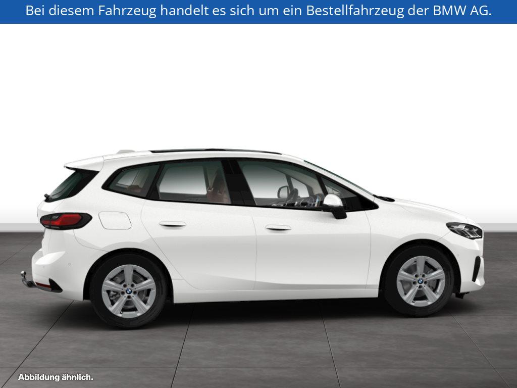 Fahrzeugabbildung BMW 220i Active Tourer