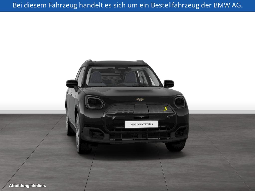 Fahrzeugabbildung MINI Countryman SE ALL4
