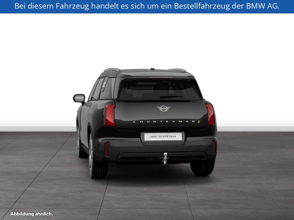 Fahrzeugabbildung MINI Countryman SE ALL4