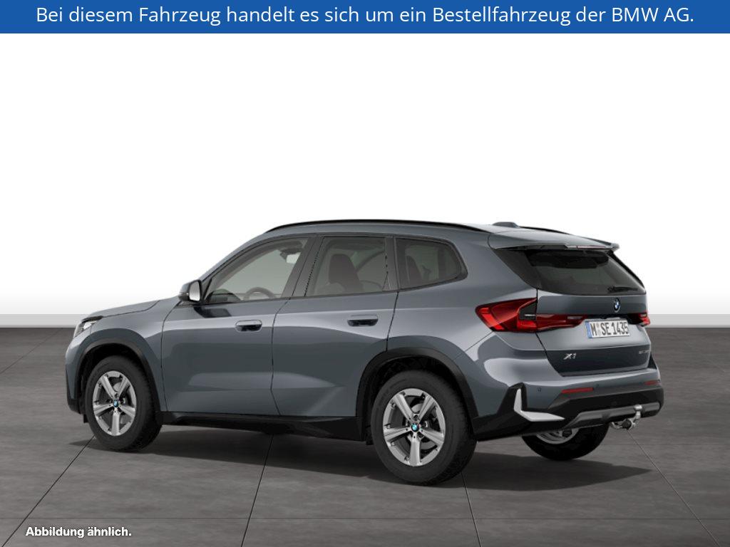 Fahrzeugabbildung BMW X1 sDrive20i
