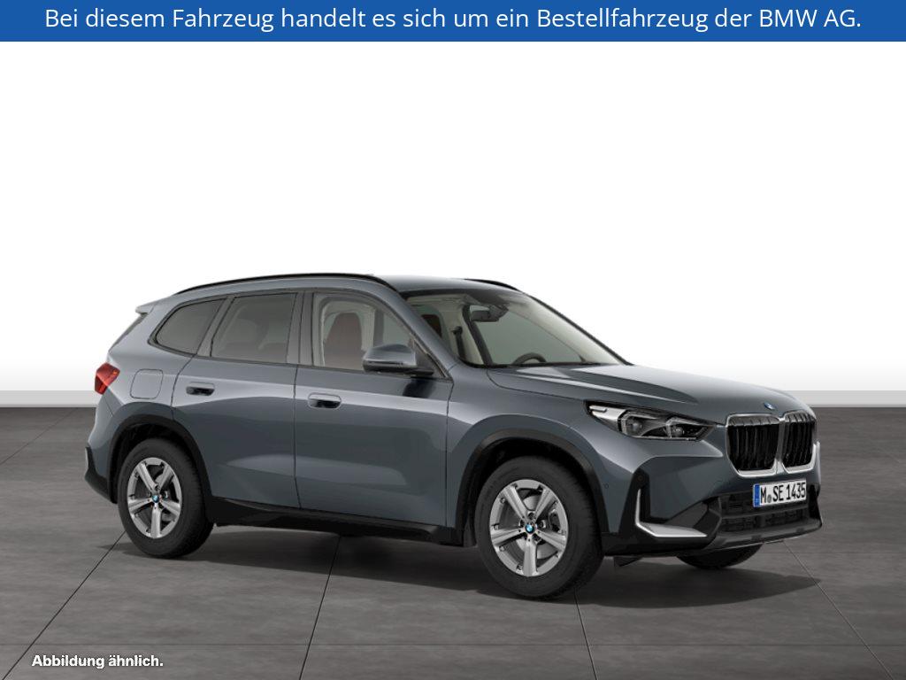Fahrzeugabbildung BMW X1 sDrive20i