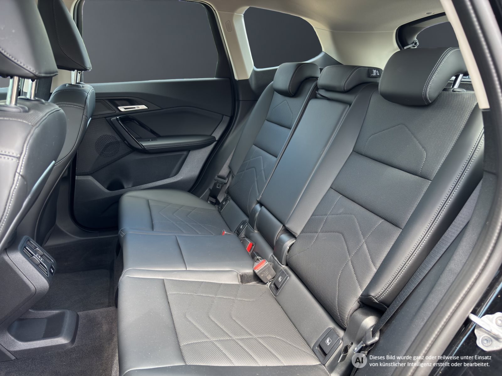 Fahrzeugabbildung BMW X1 sDrive20i [LC Plus, AHK, RFK, 17 LMR, SHZ]