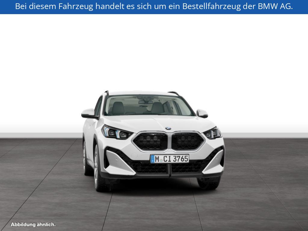 Fahrzeugabbildung BMW X2 sDrive20i