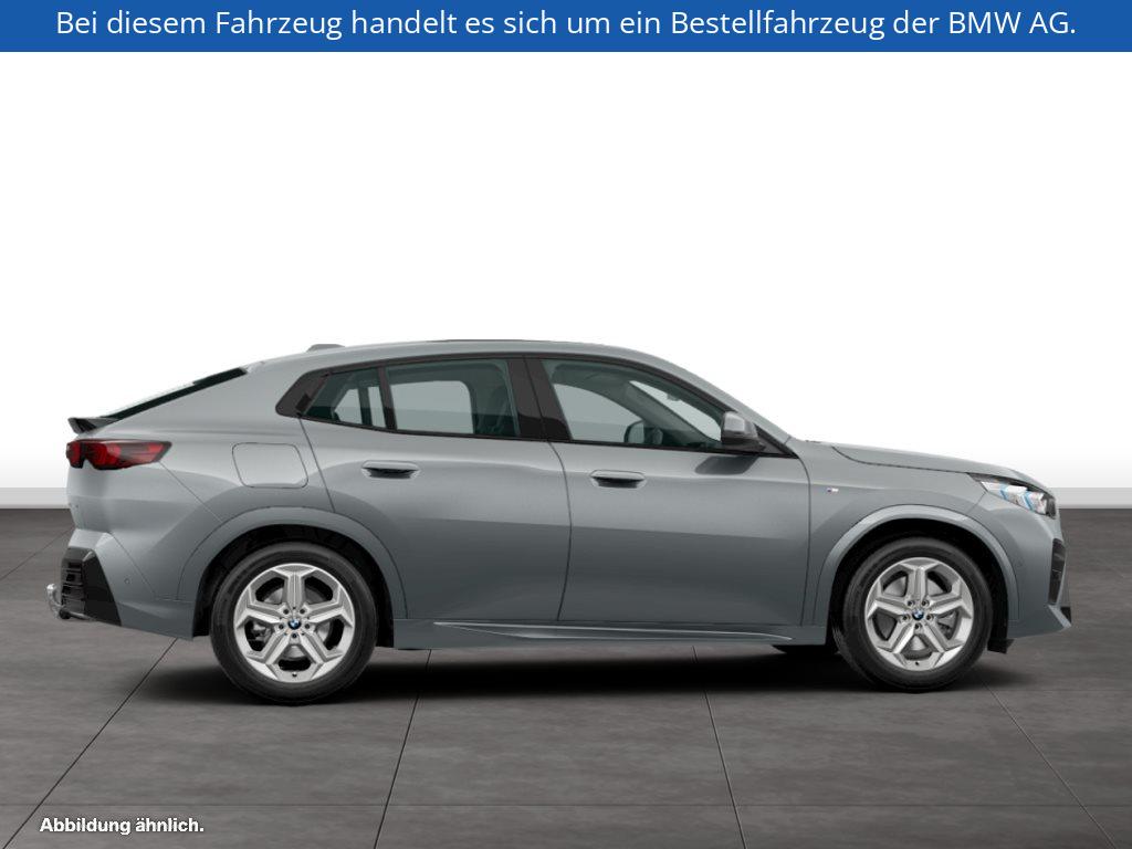 Fahrzeugabbildung BMW X2 sDrive20i