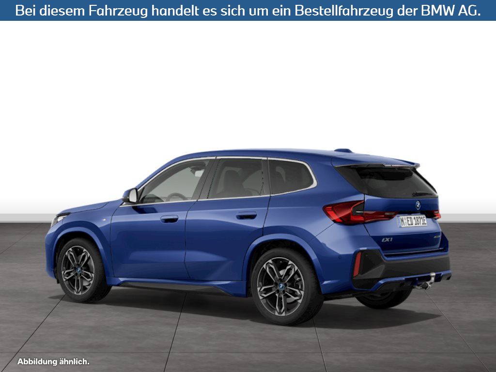 Fahrzeugabbildung BMW iX1 xDrive30