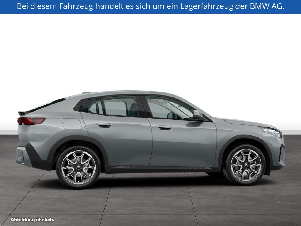 Fahrzeugabbildung BMW X2 sDrive20i