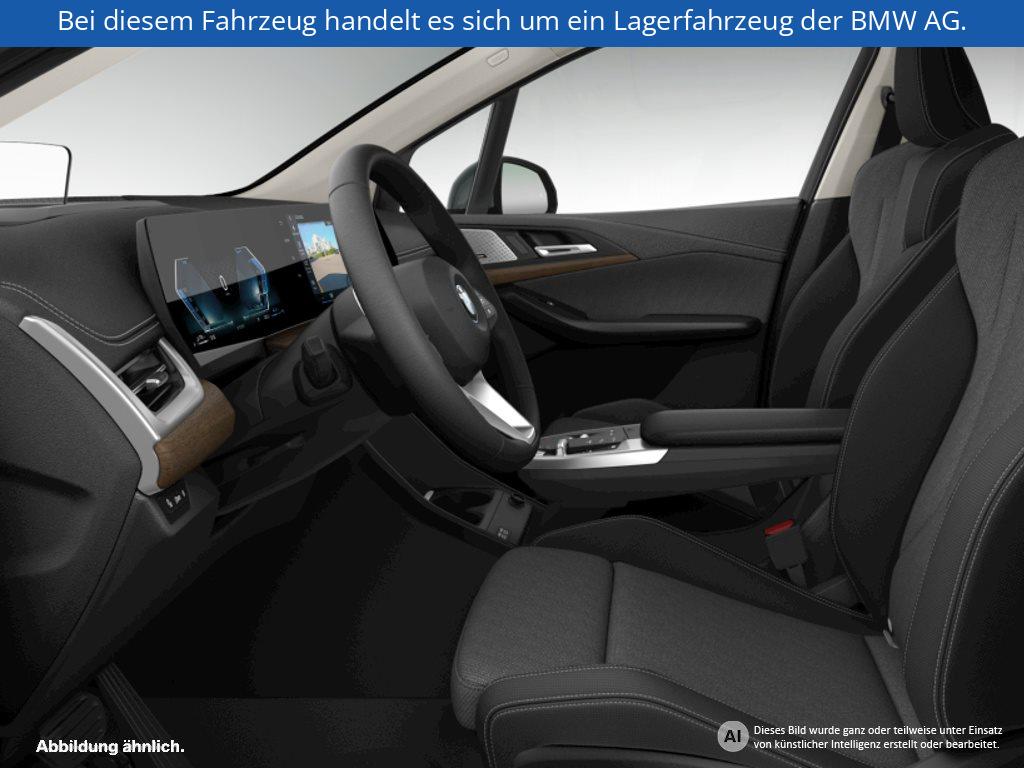 Fahrzeugabbildung BMW 230e xDrive Active Tourer