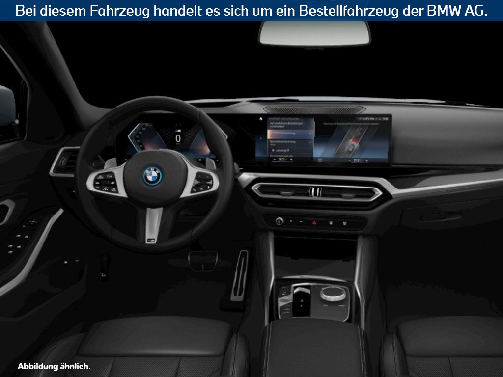 Fahrzeugabbildung BMW 330e Touring