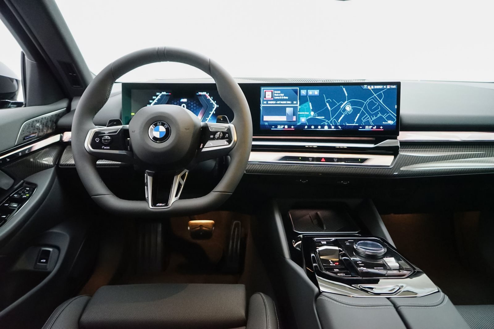 Fahrzeugabbildung BMW 540d xDrive Touring [M Sport, HUD, ACC, AHK, 20 LMR]