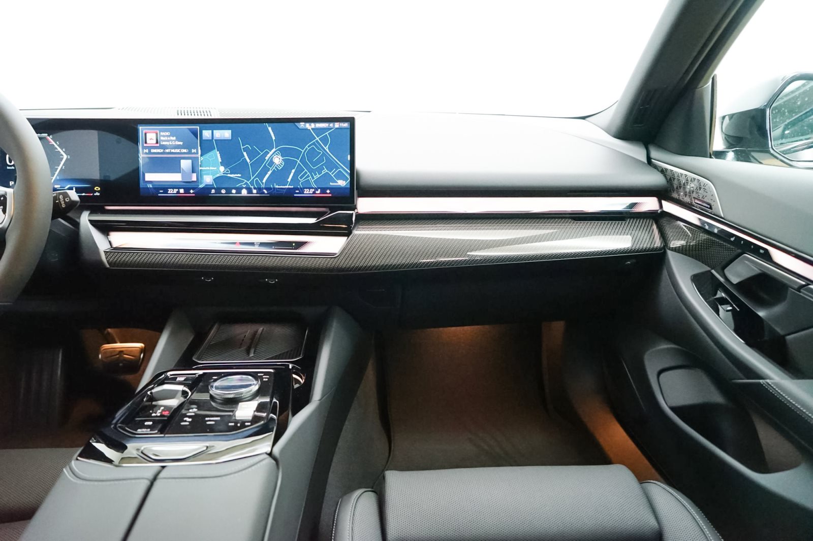 Fahrzeugabbildung BMW 540d xDrive Touring [M Sport, HUD, ACC, AHK, 20 LMR]
