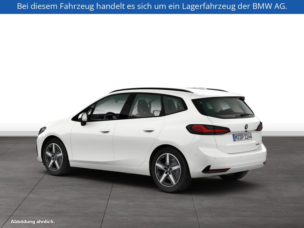 Fahrzeugabbildung BMW 220i Active Tourer