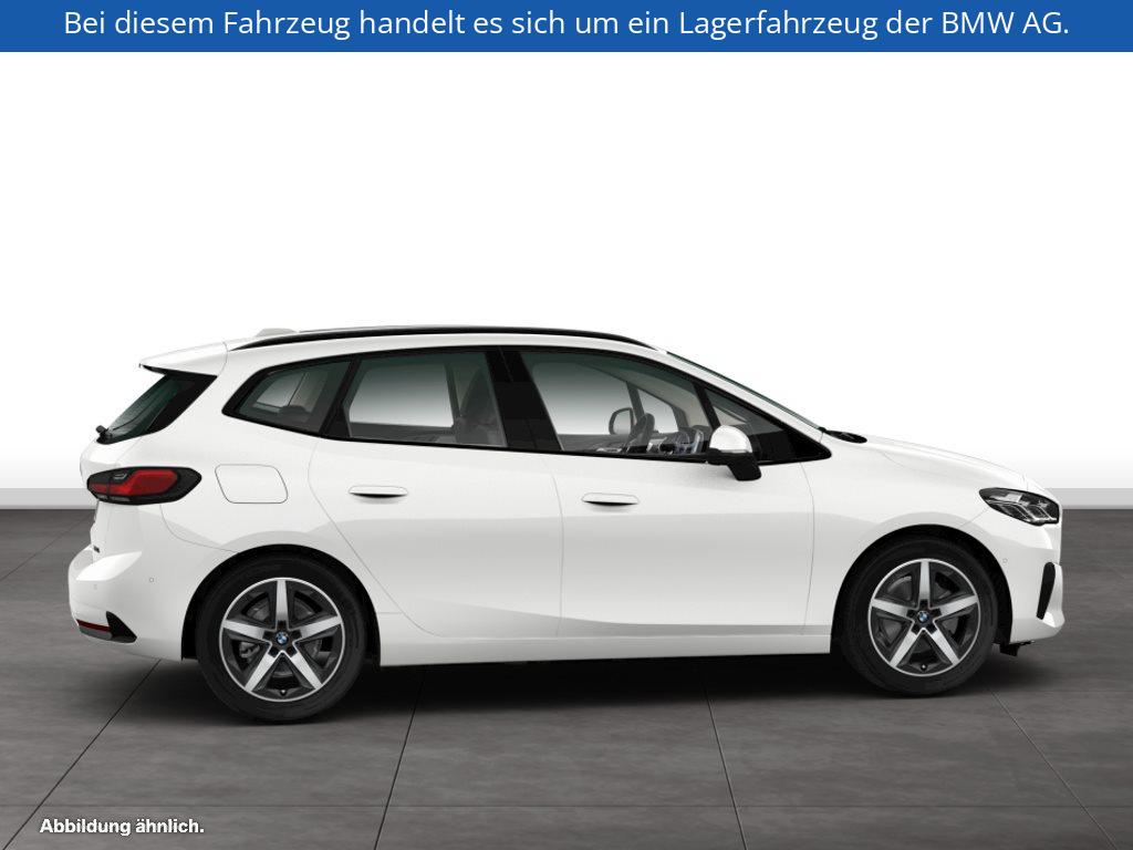 Fahrzeugabbildung BMW 220i Active Tourer