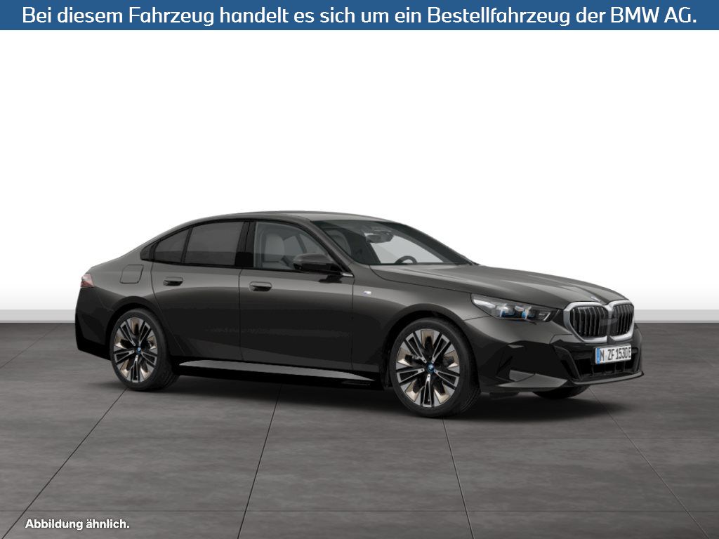 Fahrzeugabbildung BMW 550e xDrive Limousine