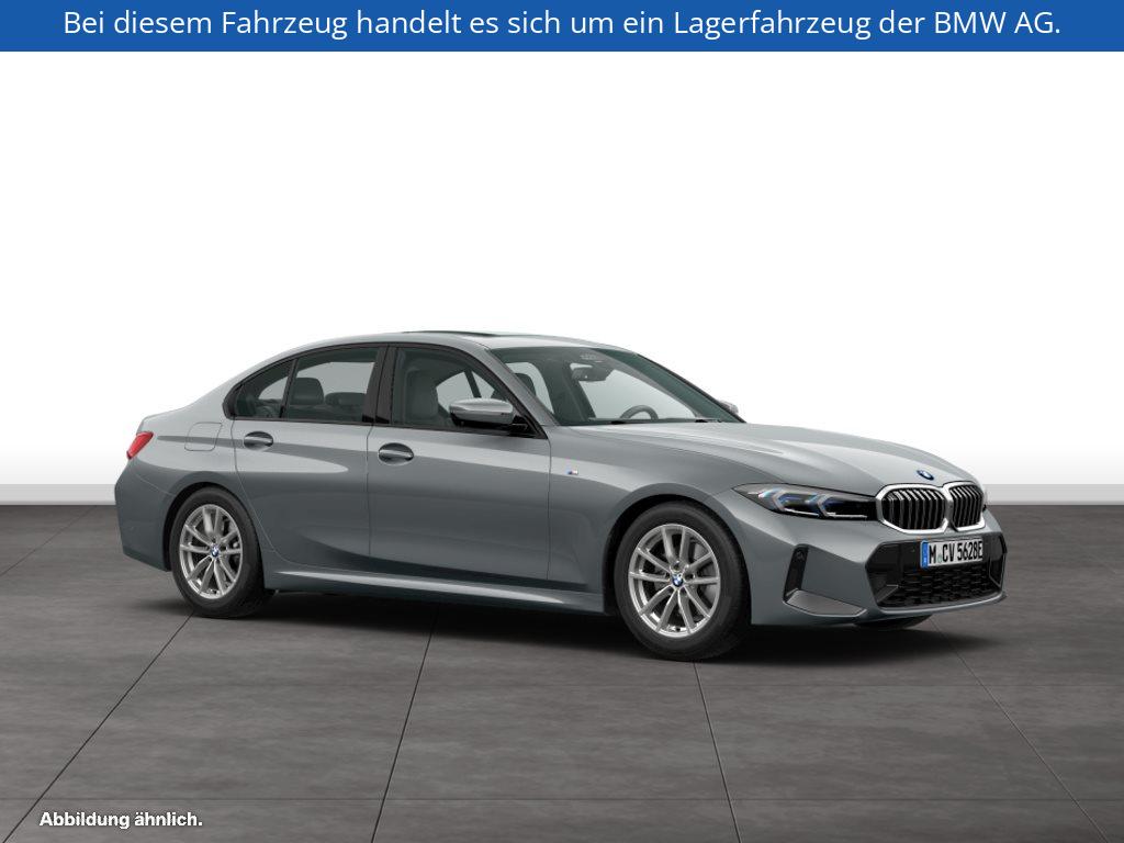 Fahrzeugabbildung BMW 330e Limousine