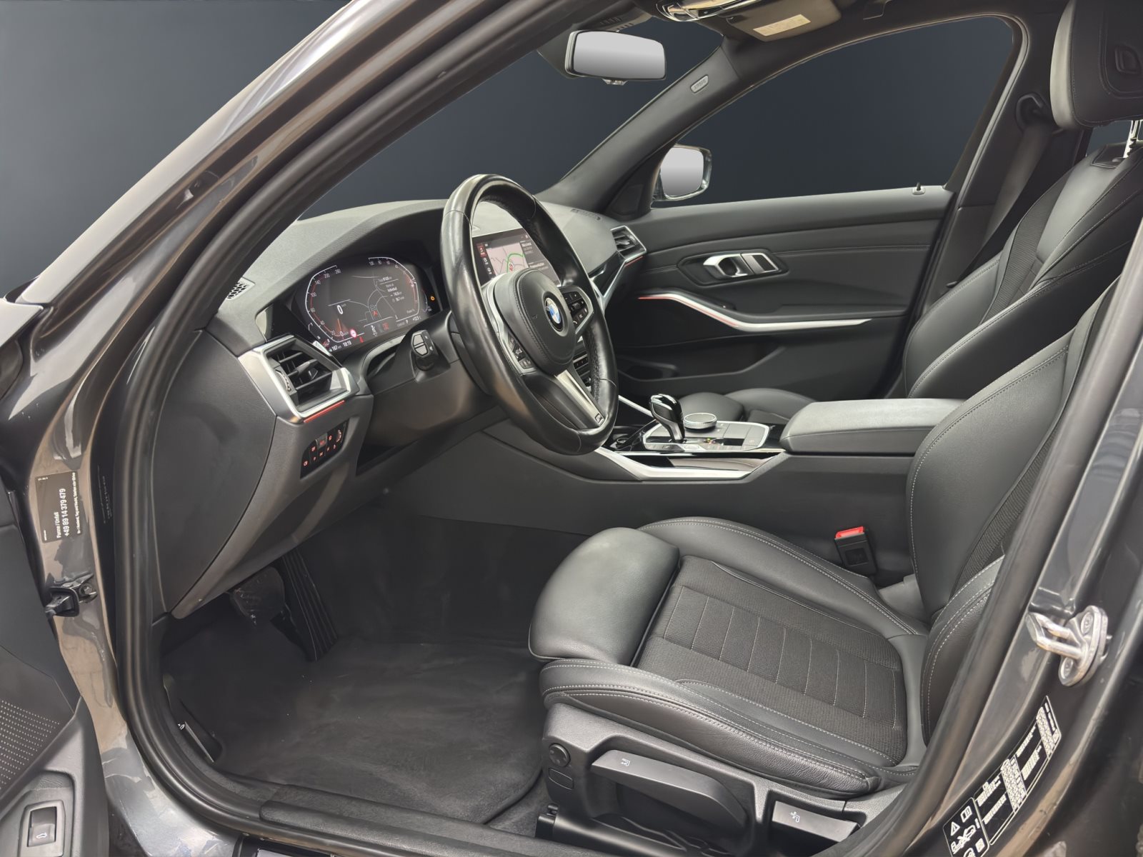 Fahrzeugabbildung BMW 320d xDrive Touring [Sport Line, LC Prof., ACC]