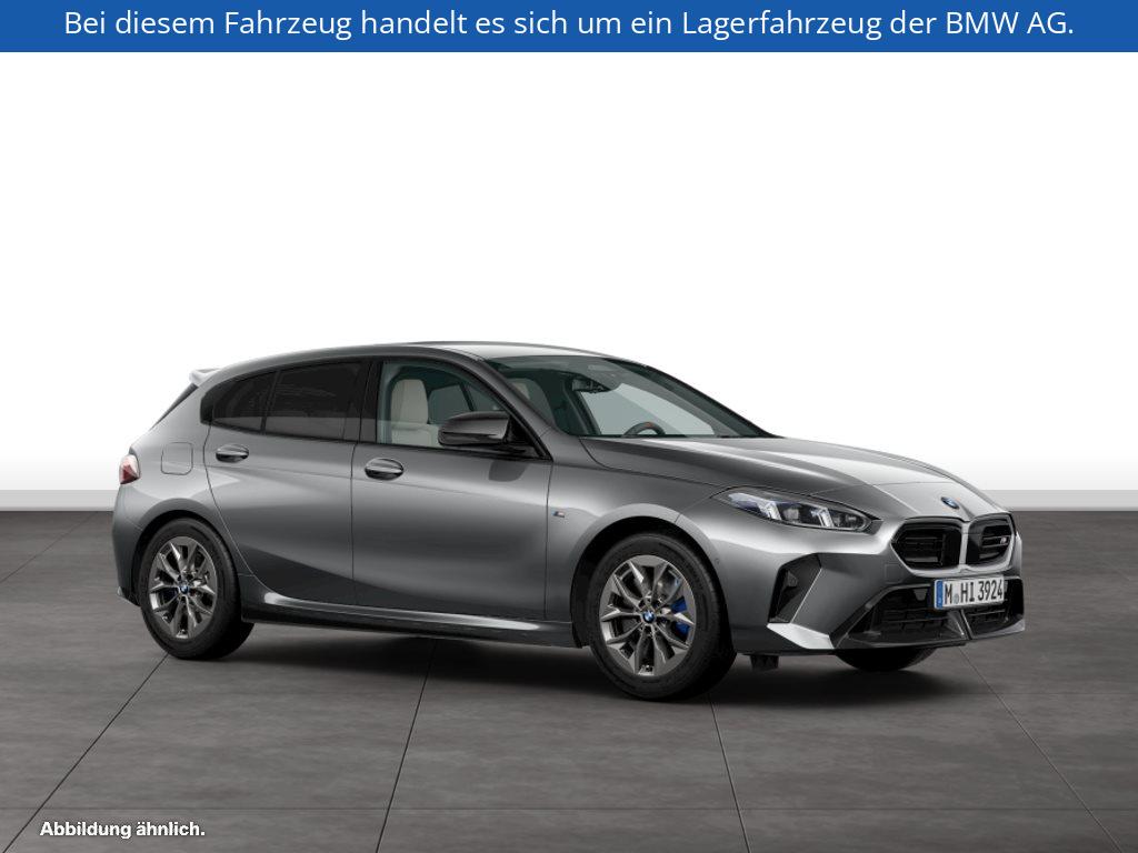 Fahrzeugabbildung BMW M135 xDrive