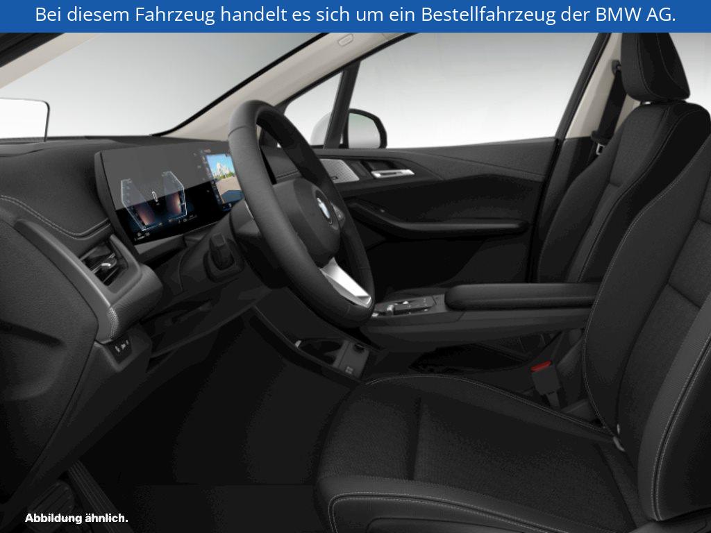 Fahrzeugabbildung BMW 218i Active Tourer