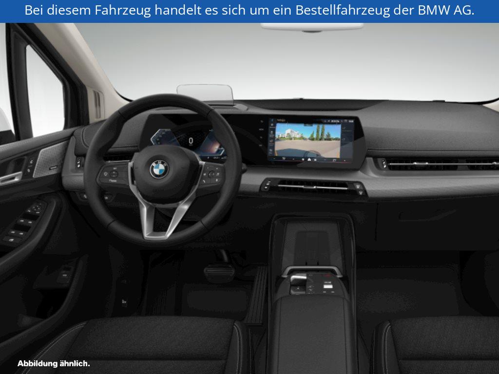 Fahrzeugabbildung BMW 218i Active Tourer