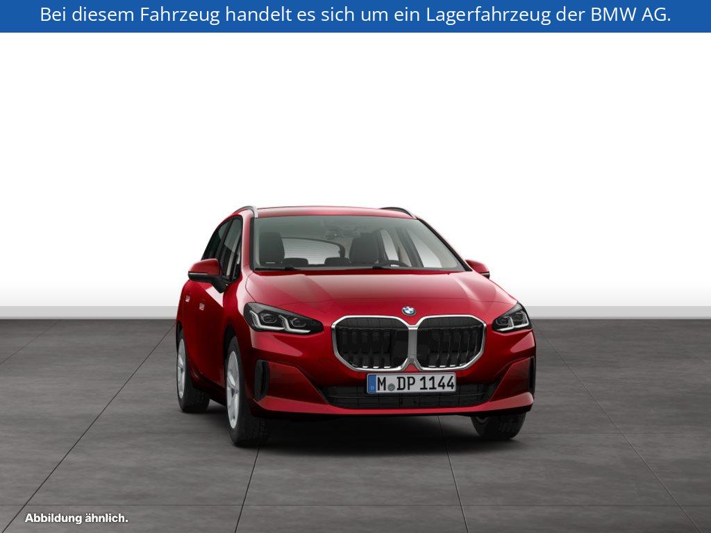 Fahrzeugabbildung BMW 220i Active Tourer