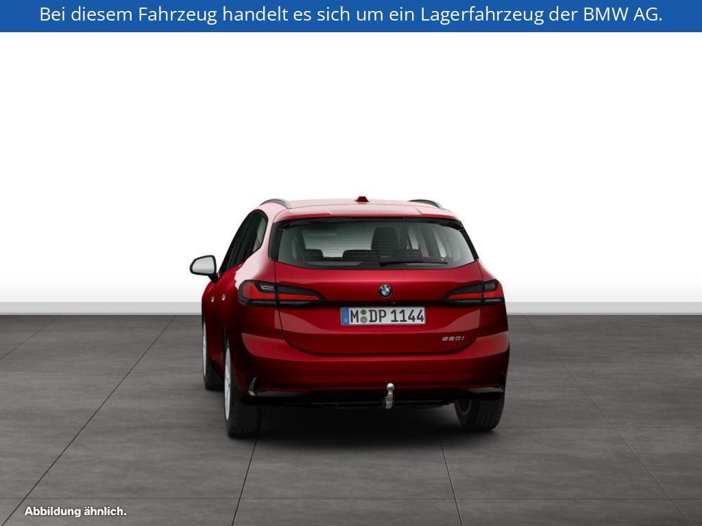 Fahrzeugabbildung BMW 220i Active Tourer