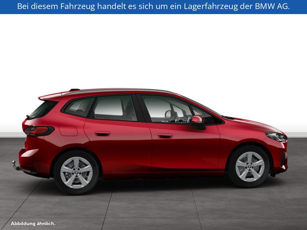 Fahrzeugabbildung BMW 220i Active Tourer