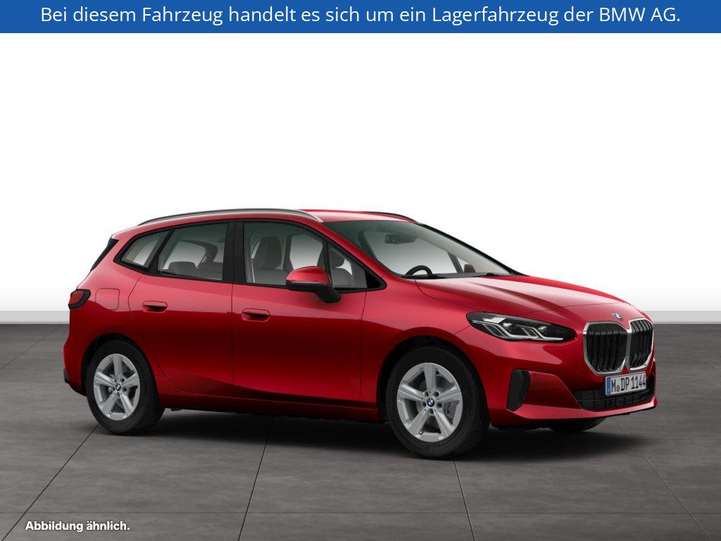 Fahrzeugabbildung BMW 220i Active Tourer