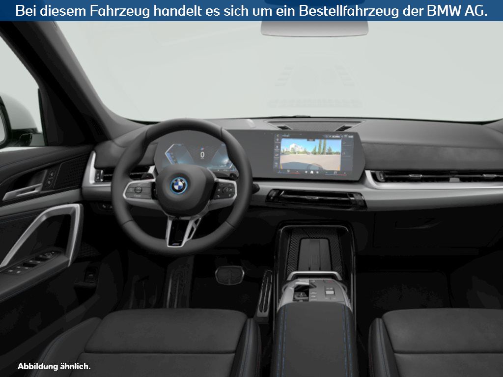 Fahrzeugabbildung BMW X1 xDrive25e