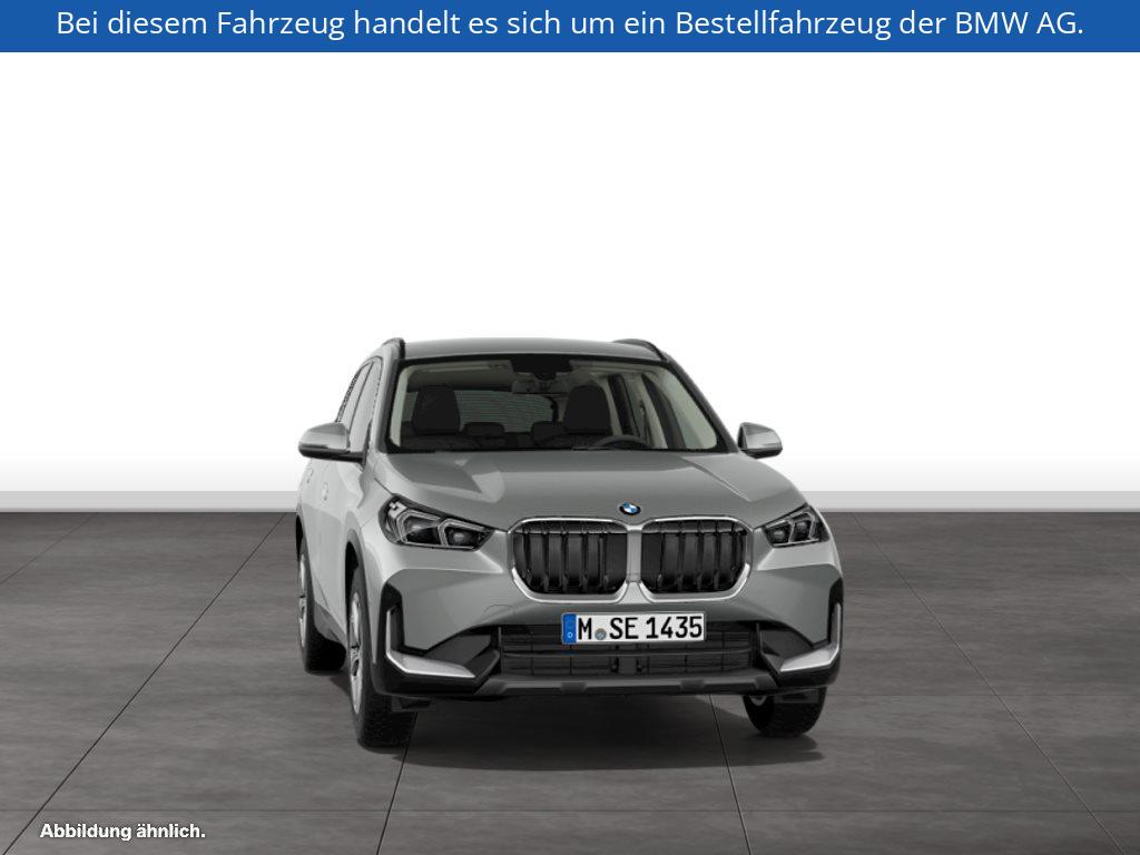 Fahrzeugabbildung BMW X1 sDrive20i
