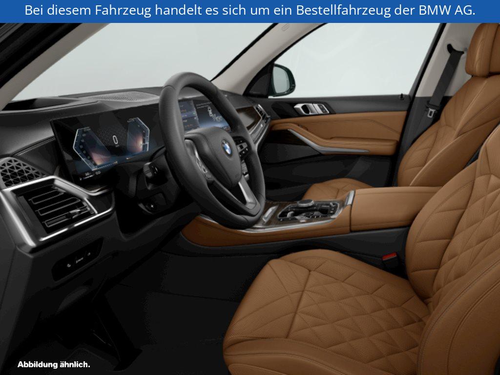Fahrzeugabbildung BMW X5 xDrive30d
