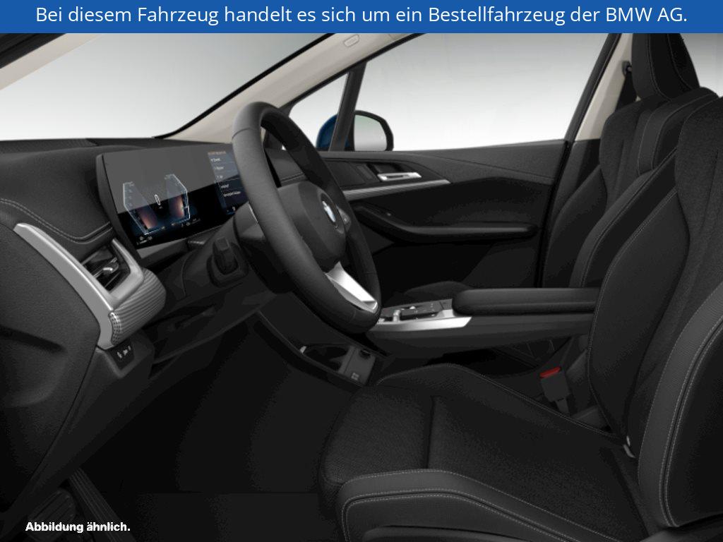 Fahrzeugabbildung BMW 220i Active Tourer