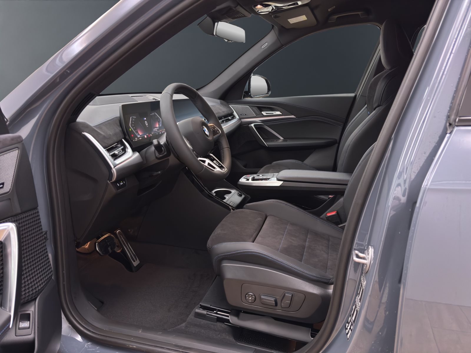 Fahrzeugabbildung BMW X1 xDrive23i [M Sport Pro, HUD, AHK, ACC, Sitze elektr.]