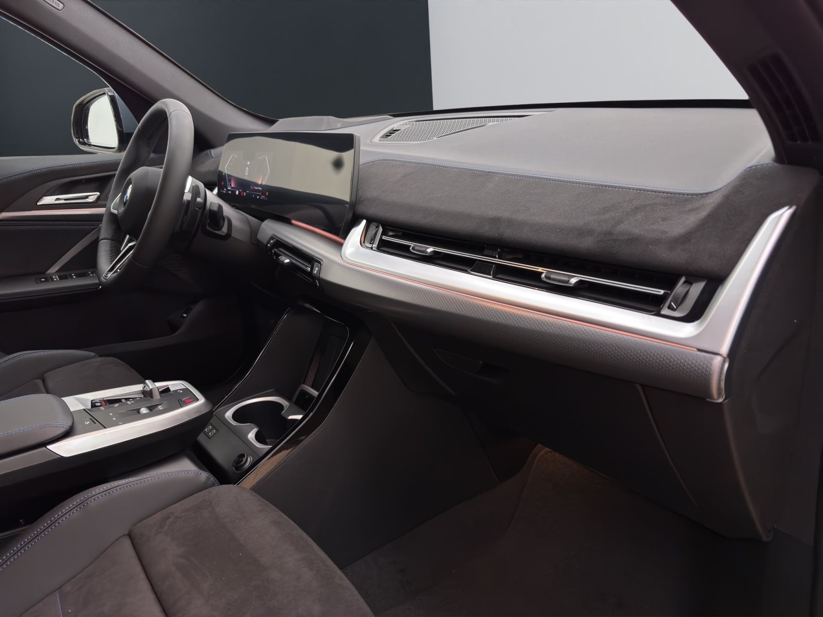 Fahrzeugabbildung BMW X1 xDrive23i [M Sport Pro, HUD, AHK, ACC, Sitze elektr.]