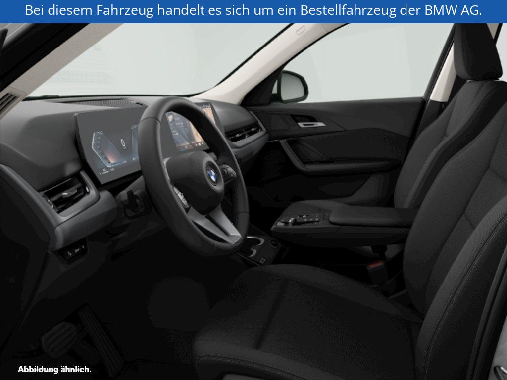 Fahrzeugabbildung BMW X1 sDrive18i SAV