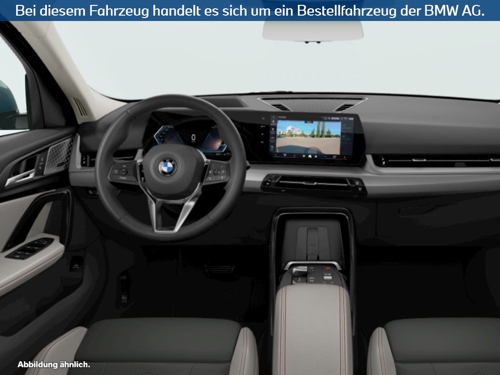 Fahrzeugabbildung BMW X2 sDrive20i