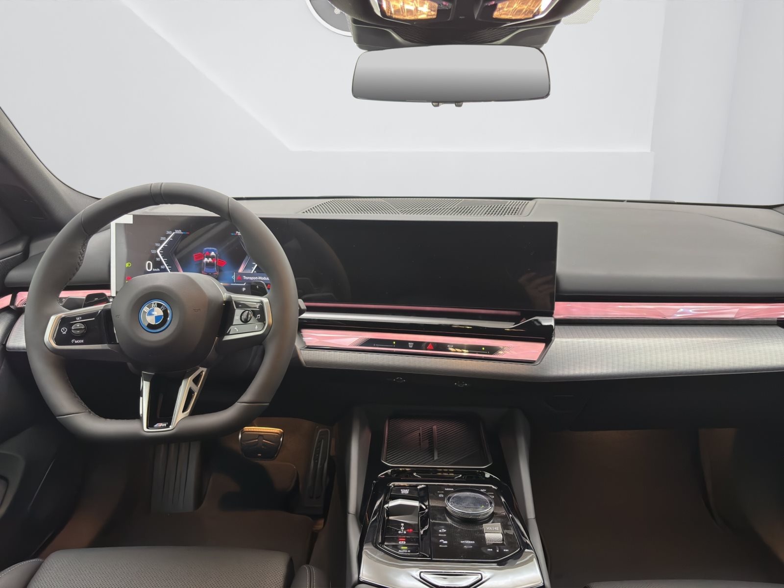 Fahrzeugabbildung BMW 530e Touring [M Sport, AHK, ACC, RFK, h&k Sound]